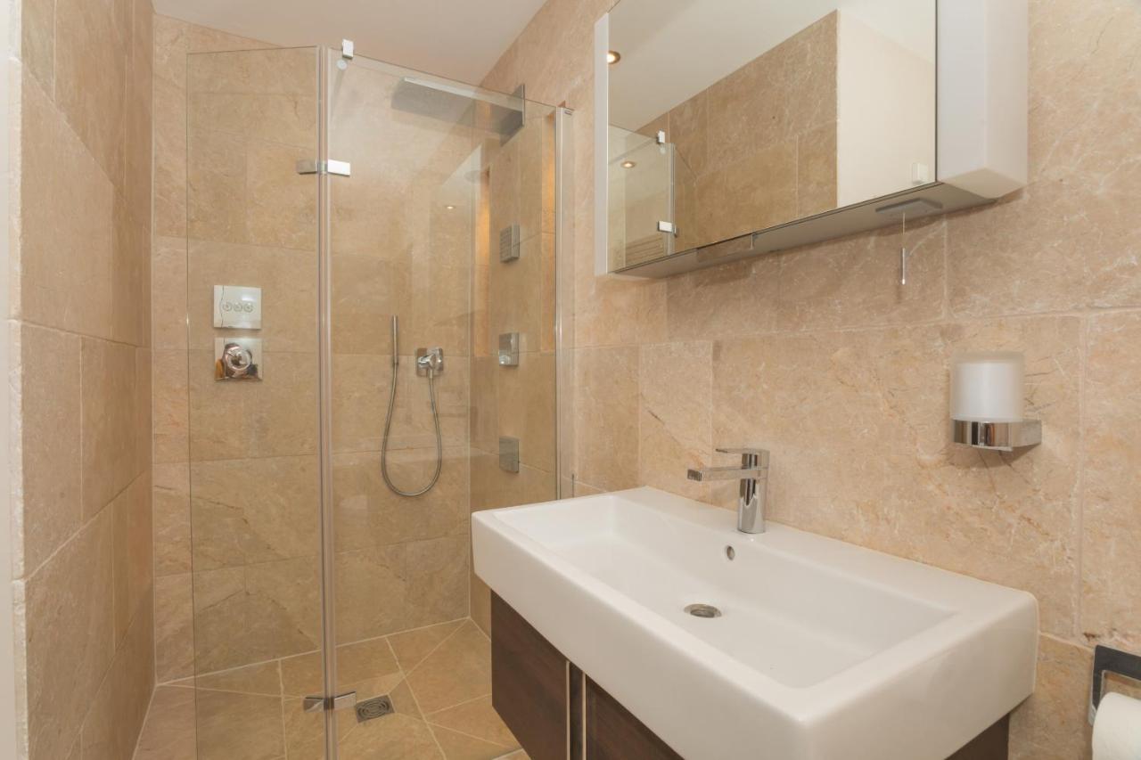 Henge House, Penthouse Apartment Bath Exterior photo